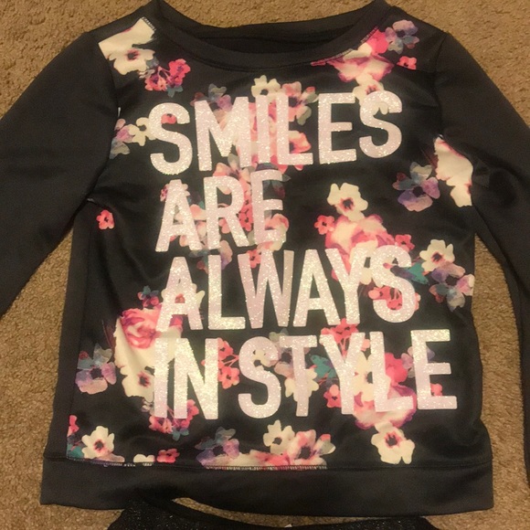 Adorable justice outfit - Picture 2 of 4